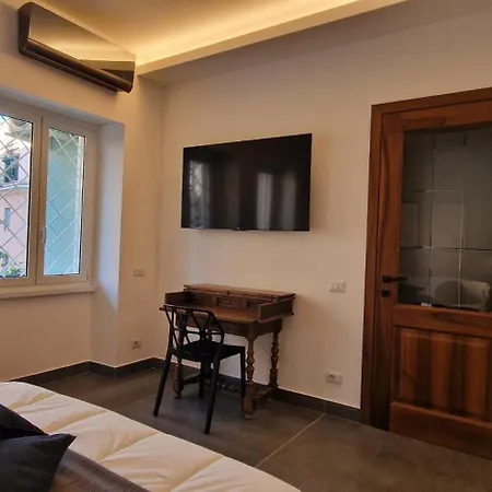 Nox Romana - Vatican - Luxury Flat With Terrace Apartment *